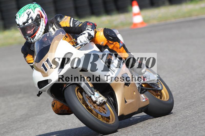 Archiv-2025/05 14.04.2025 Plüss Moto Sport ADR/Freies Fahren/11